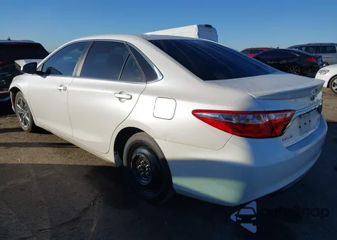 2016 Toyota Camry Se z USA, uszkodzony, nr VIN 4T1BF1FK4GU265072